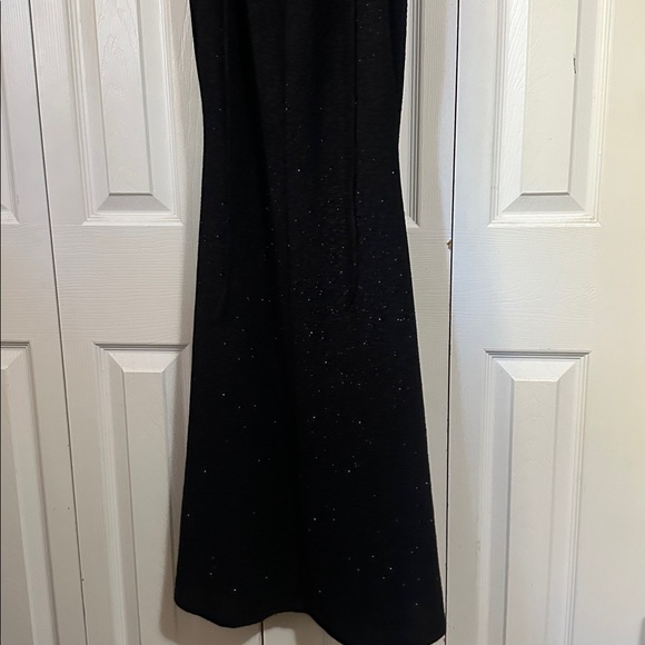 Windsor Black Glittery Dress with Lace-Up Detail - Picture 3 of 4